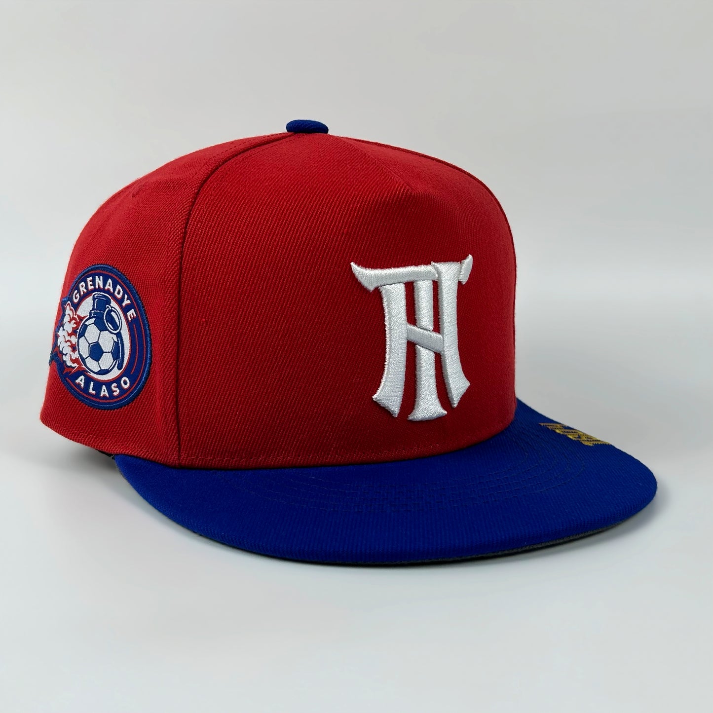 GRENADYE ALASO RED & BLUE ADJUSTABLE SNAPBACK